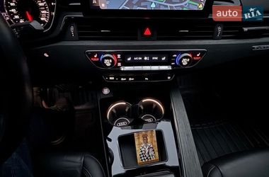 Седан Audi A4 2021 в Киеве