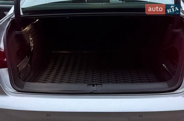 Седан Audi A4 2021 в Киеве