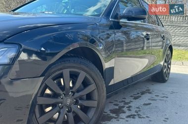 Седан Audi A4 2011 в Львове