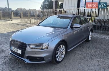 Седан Audi A4 2014 в Мукачевому