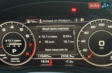 Седан Audi A4 2016 в Ромнах