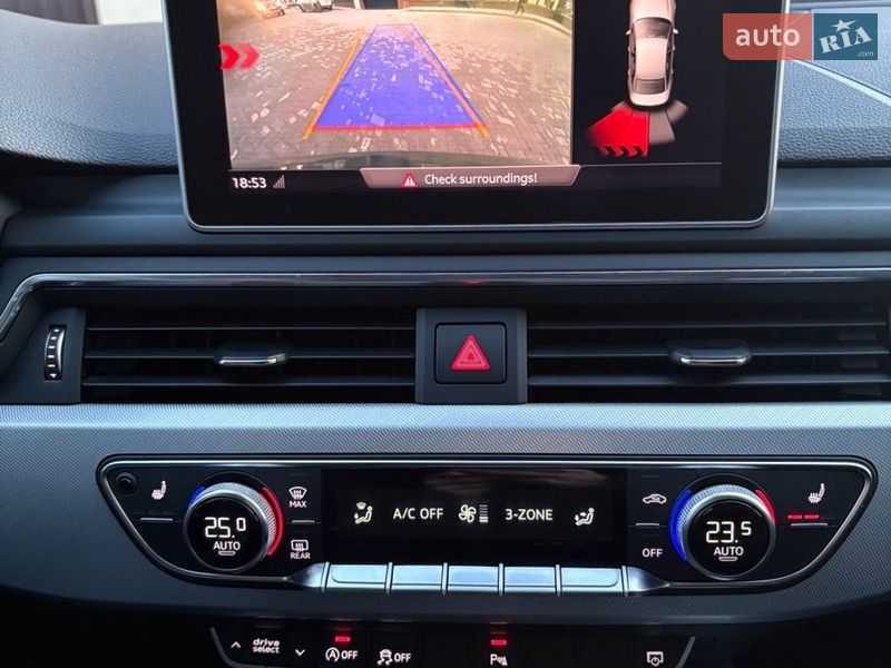 Седан Audi A4 2016 в Ромнах