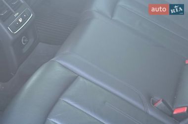 Седан Audi A4 2016 в Ромнах