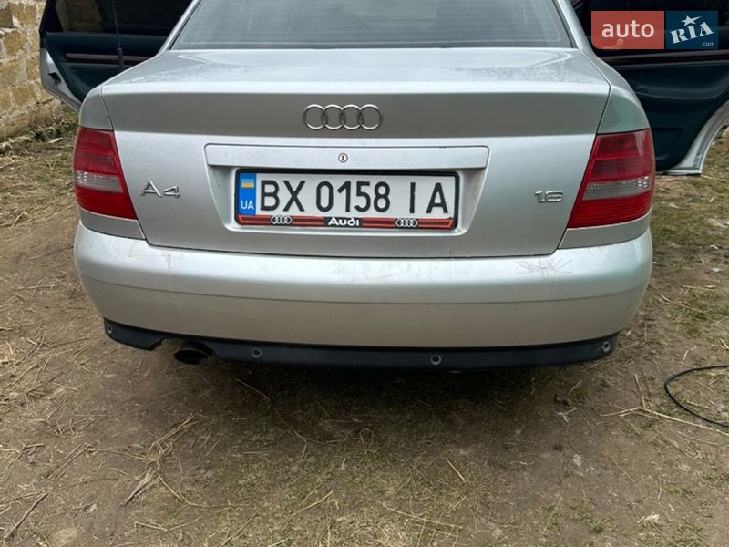 Седан Audi A4 2000 в Новой Ушице