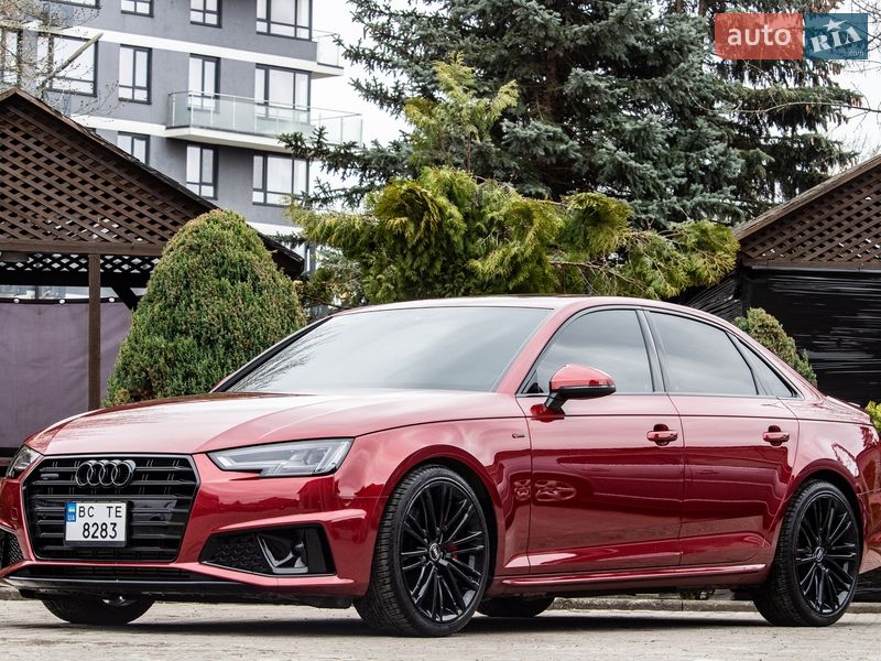 Седан Audi A4 2019 в Львові