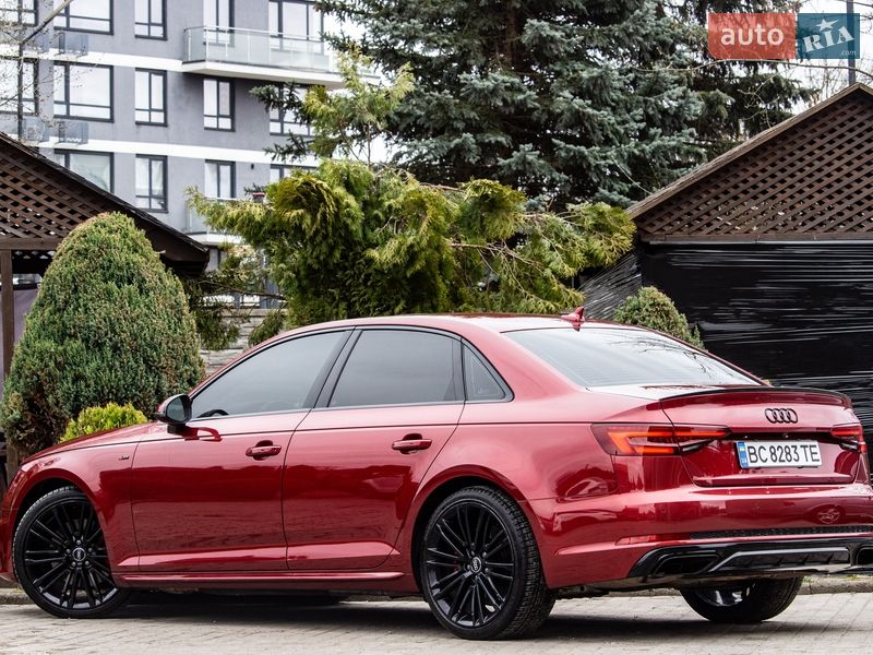 Седан Audi A4 2019 в Львові