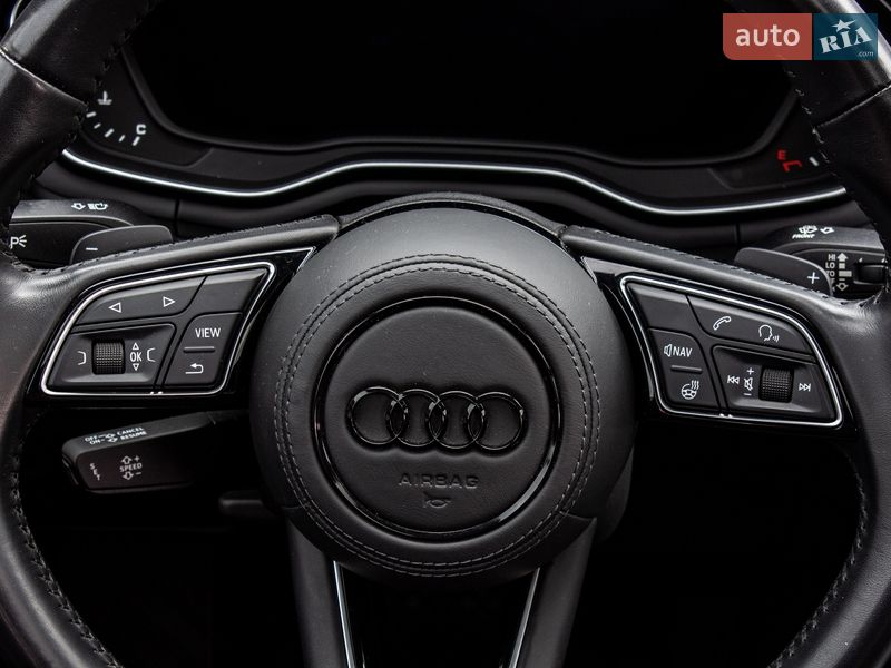 Седан Audi A4 2019 в Львові