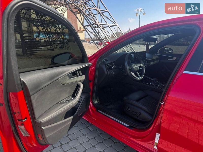 Седан Audi A4 2023 в Харькове