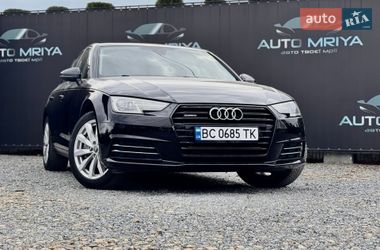 Седан Audi A4 2016 в Самборі