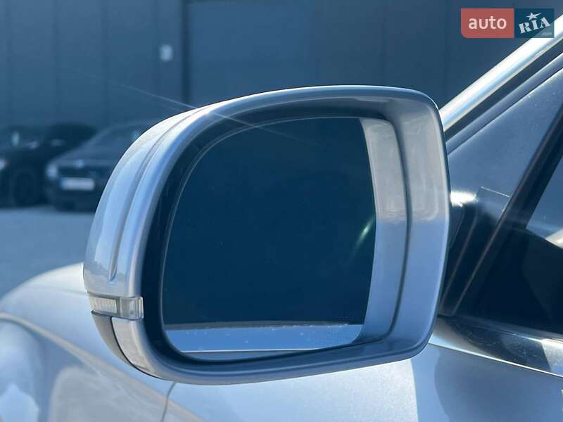 Седан Audi A4 2014 в Львове