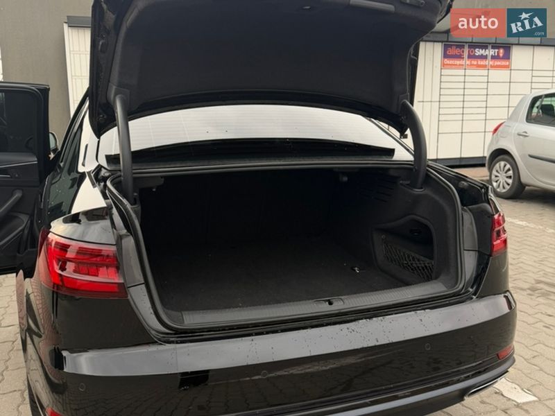 Седан Audi A4 2019 в Белой Церкви