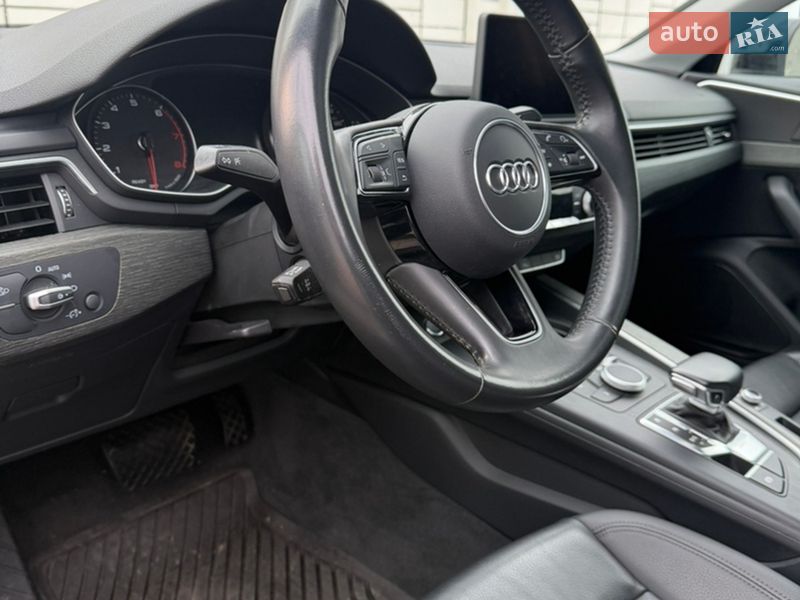 Седан Audi A4 2019 в Белой Церкви