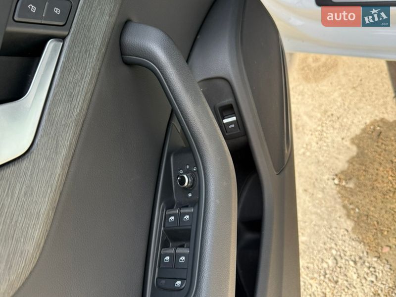 Седан Audi A4 2019 в Киеве фото 16 Седан Audi A4 2019 в Киеве