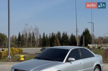 Седан Audi A4 1999 в Шептицькому