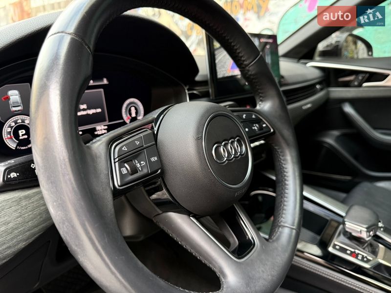Седан Audi A4 2021 в Одесі