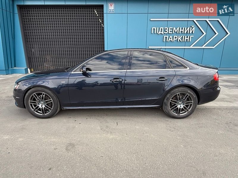 Седан Audi A4 2011 в Киеве