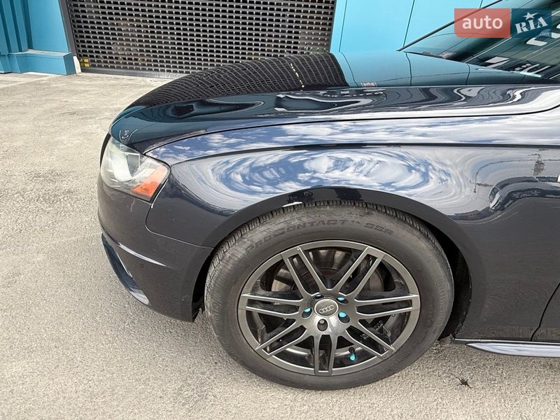 Седан Audi A4 2011 в Киеве