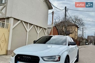 Седан Audi A4 2015 в Одесі