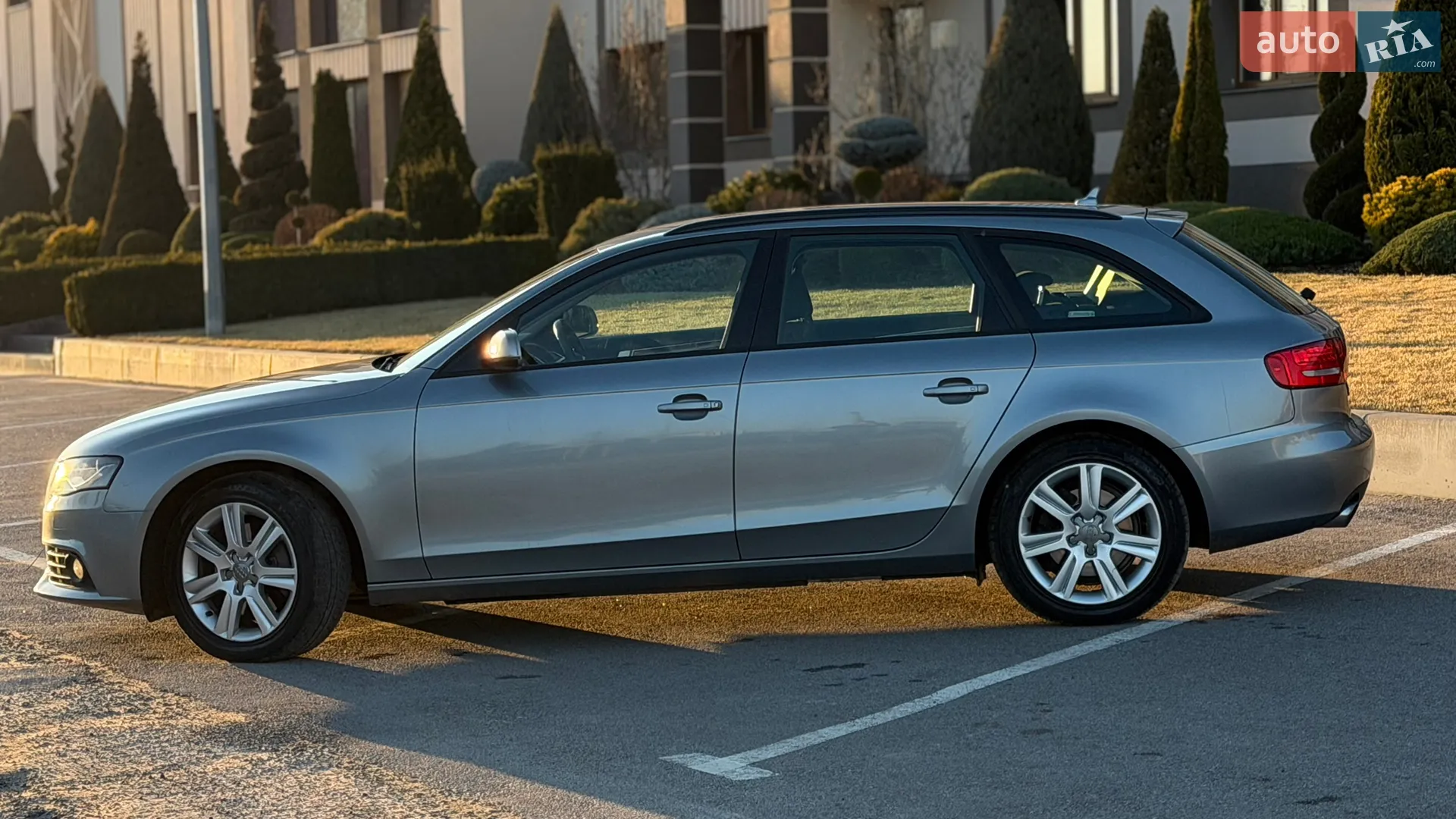 2011 Audi A4 - мініатюра 12