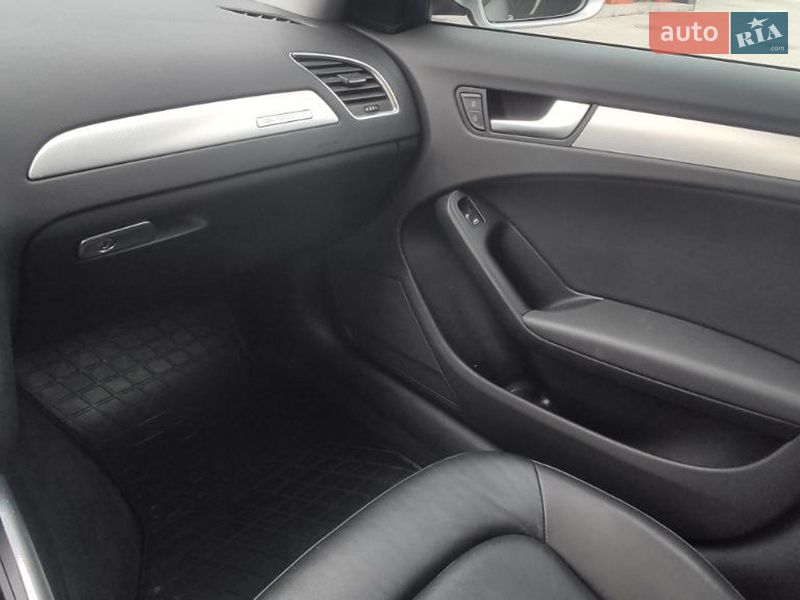Універсал Audi A4 2010 в Львові