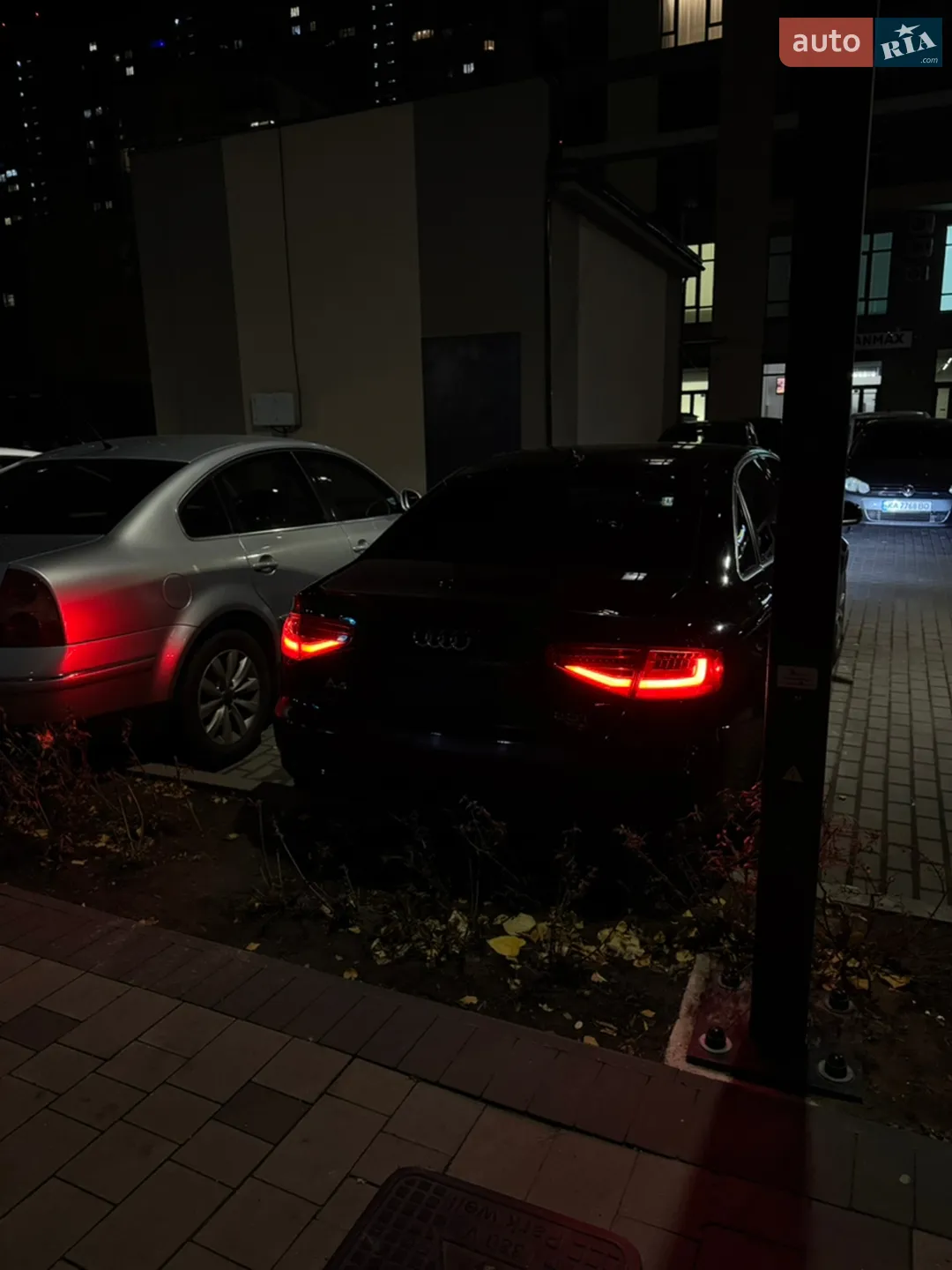 2012 Audi A4 - мініатюра 3