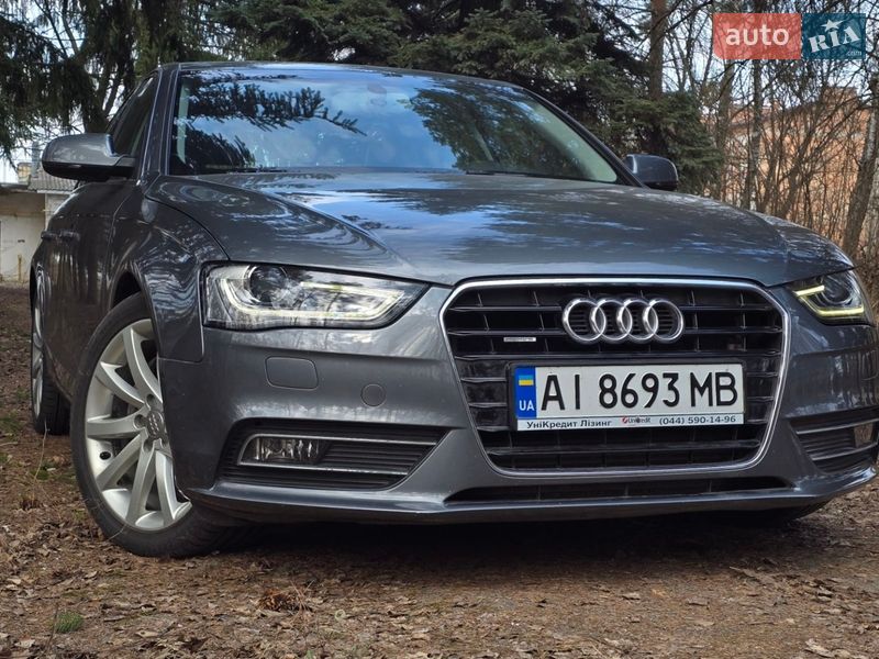 Седан Audi A4 2013 в Києві