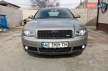 Седан Audi A4 2004 в Дніпрі