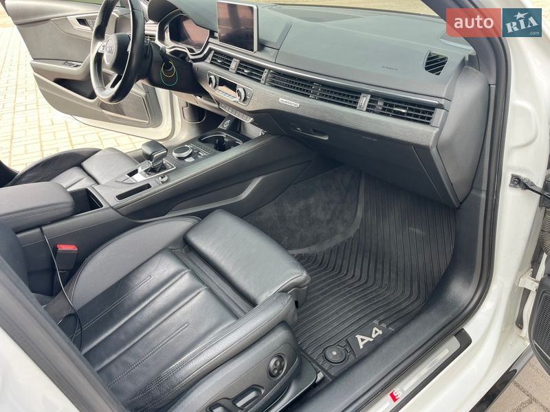 Седан Audi A4 2017 в Павлограді