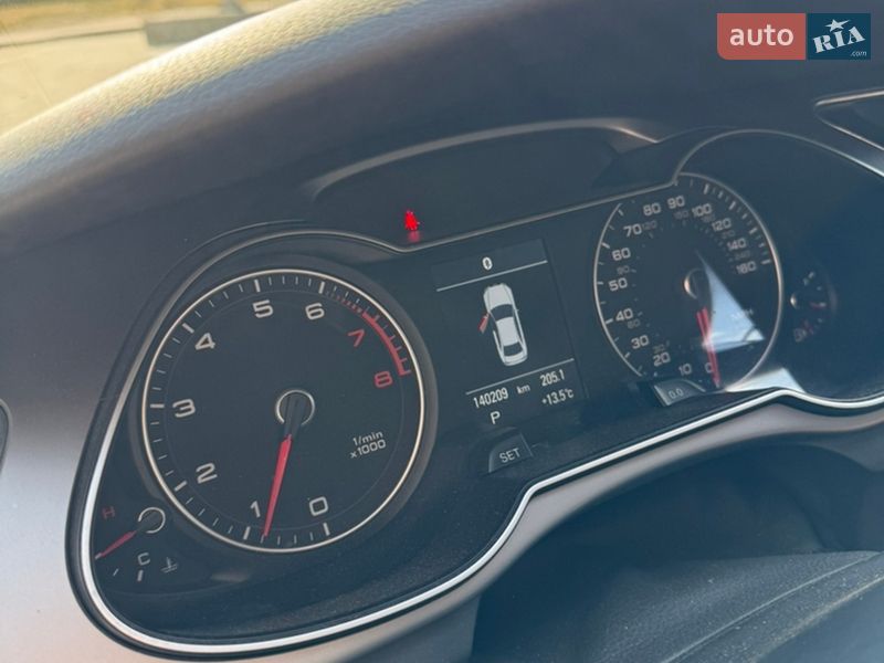 Седан Audi A4 2014 в Шептицькому