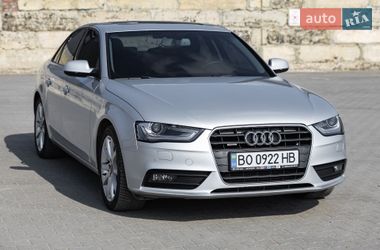 Седан Audi A4 2013 в Зборове