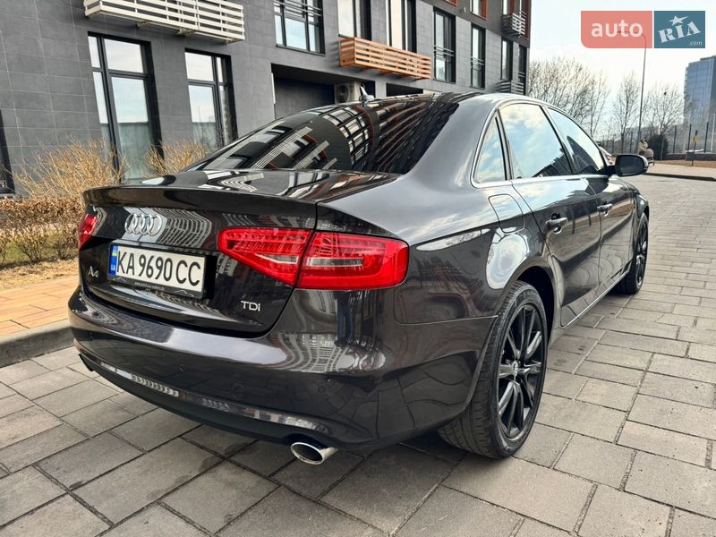 Седан Audi A4 2013 в Києві фото 30 Седан Audi A4 2013 в Києві