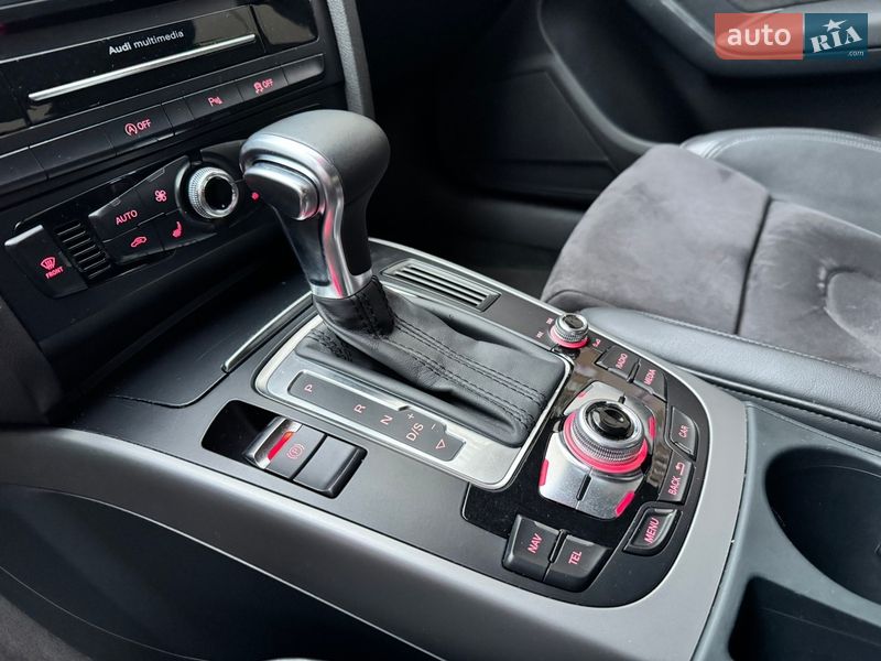 Седан Audi A4 2013 в Києві