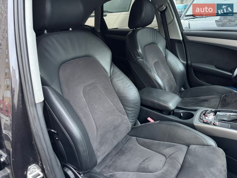 Седан Audi A4 2013 в Києві