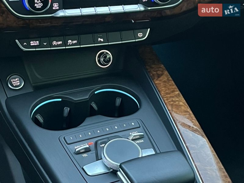 Седан Audi A4 2016 в Киеве фото 21 Седан Audi A4 2016 в Киеве