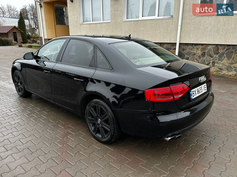 Седан Audi A4 2011 в Дунаївцях