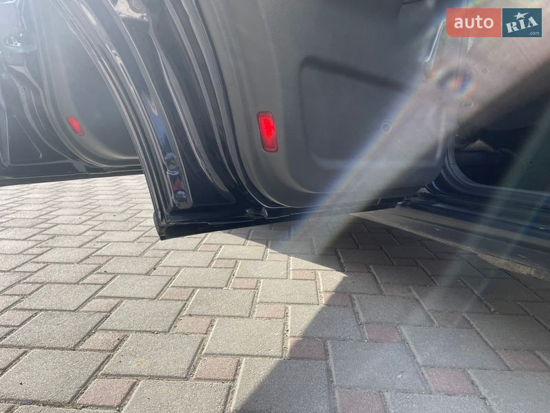 Седан Audi A4 2000 в Хусті
