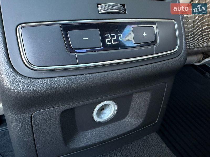 Седан Audi A4 2017 в Києві