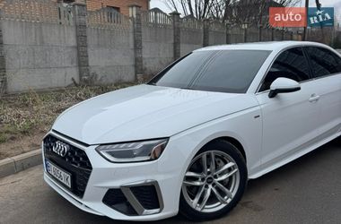 Седан Audi A4 2021 в Полтаві