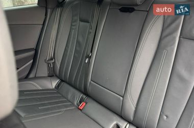 Седан Audi A4 2021 в Полтаві