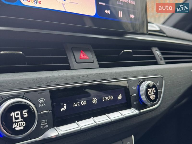 Седан Audi A4 2021 в Полтаве