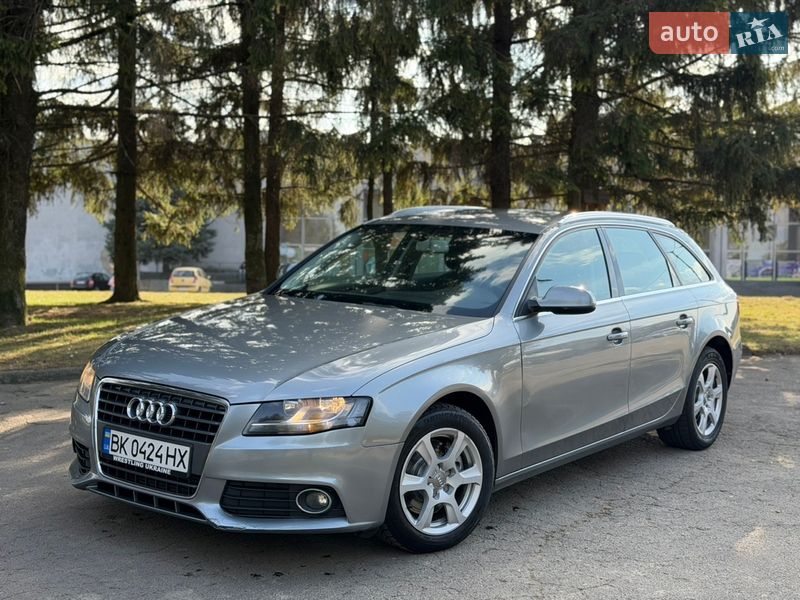 Універсал Audi A4 2010 в Рівному