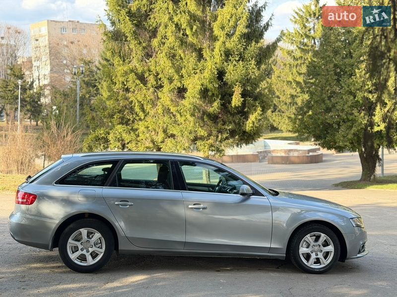 Універсал Audi A4 2010 в Рівному