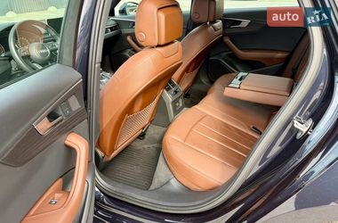 Седан Audi A4 2017 в Киеве