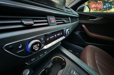 Седан Audi A4 2018 в Киеве