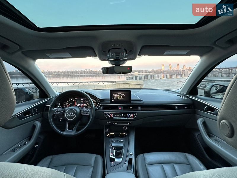Седан Audi A4 2018 в Киеве