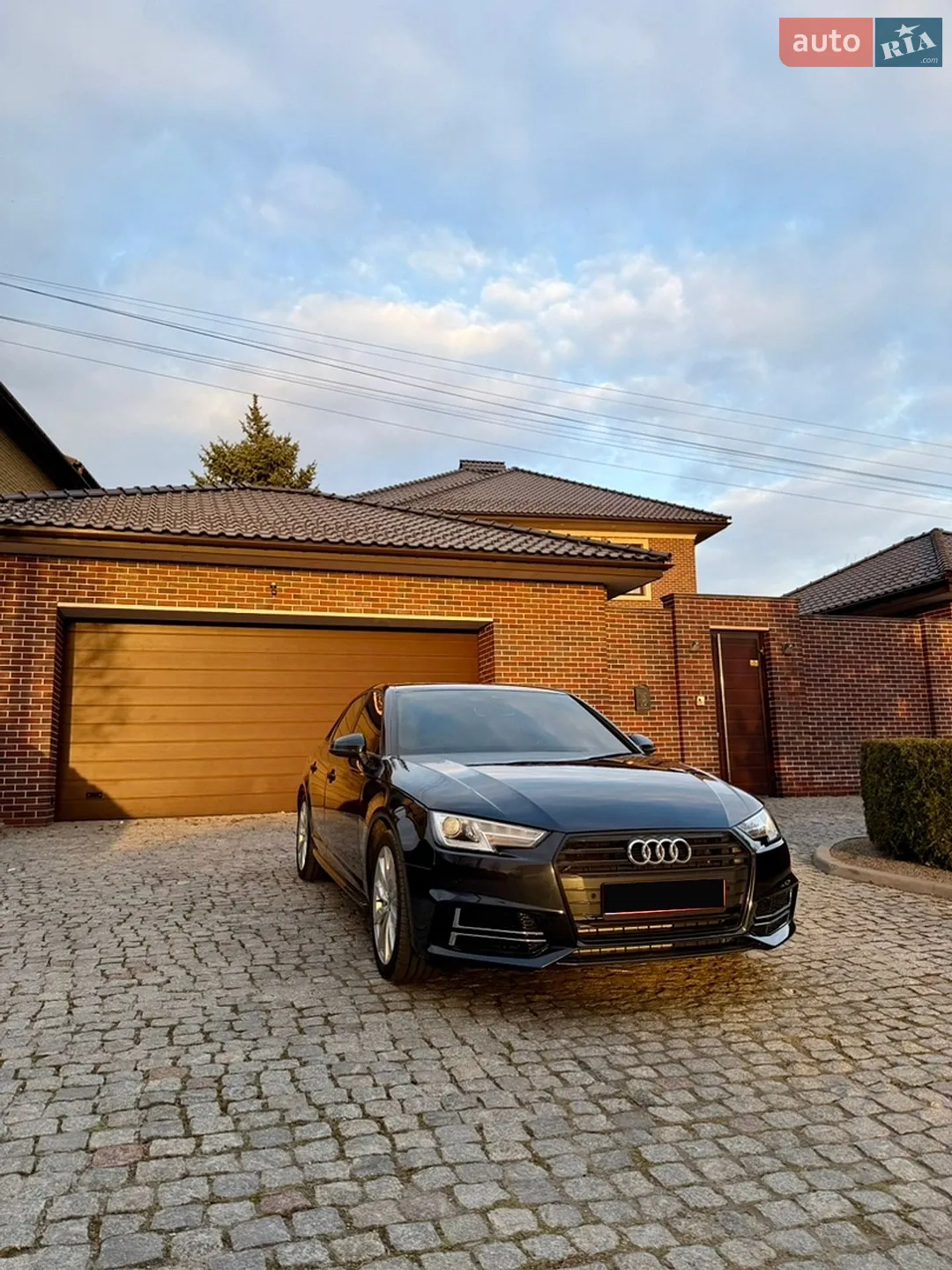 2018 Audi A4 - фото 1