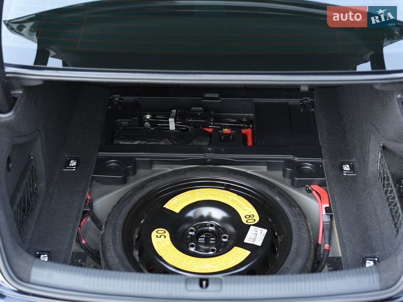 Седан Audi A4 2017 в Львове фото 33 Седан Audi A4 2017 в Львове