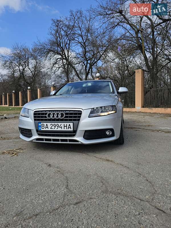 Седан Audi A4 2008 в Кропивницькому
