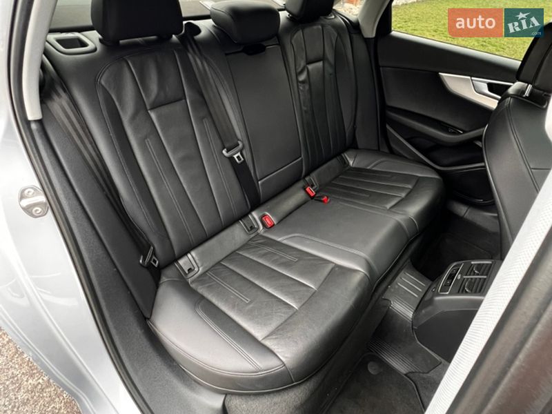 Седан Audi A4 2015 в Краснограде