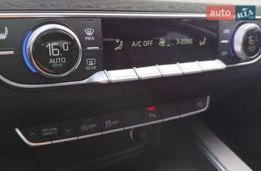 Седан Audi A4 2017 в Чернигове